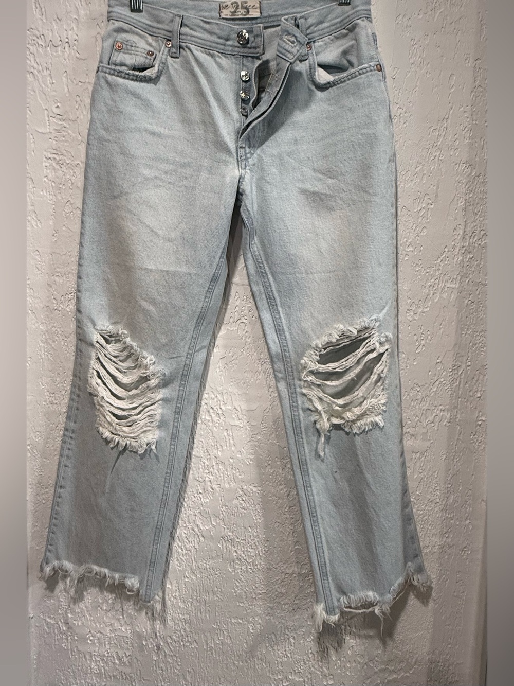 We The Free People Distressed Ripped Raw Hem Light BlueJeans Size 25